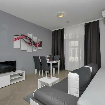 Easy Apartmán
