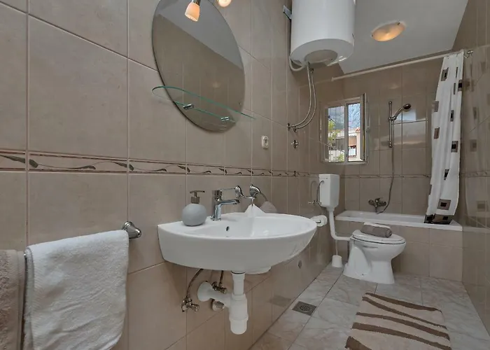 Apartment Easy Makarska